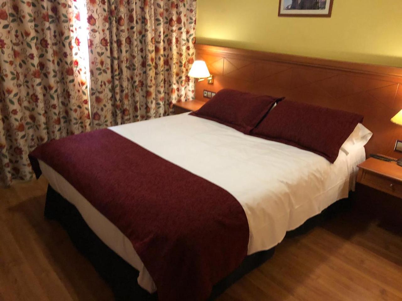 Hotel Camino Real Arcahueja ภายนอก รูปภาพ