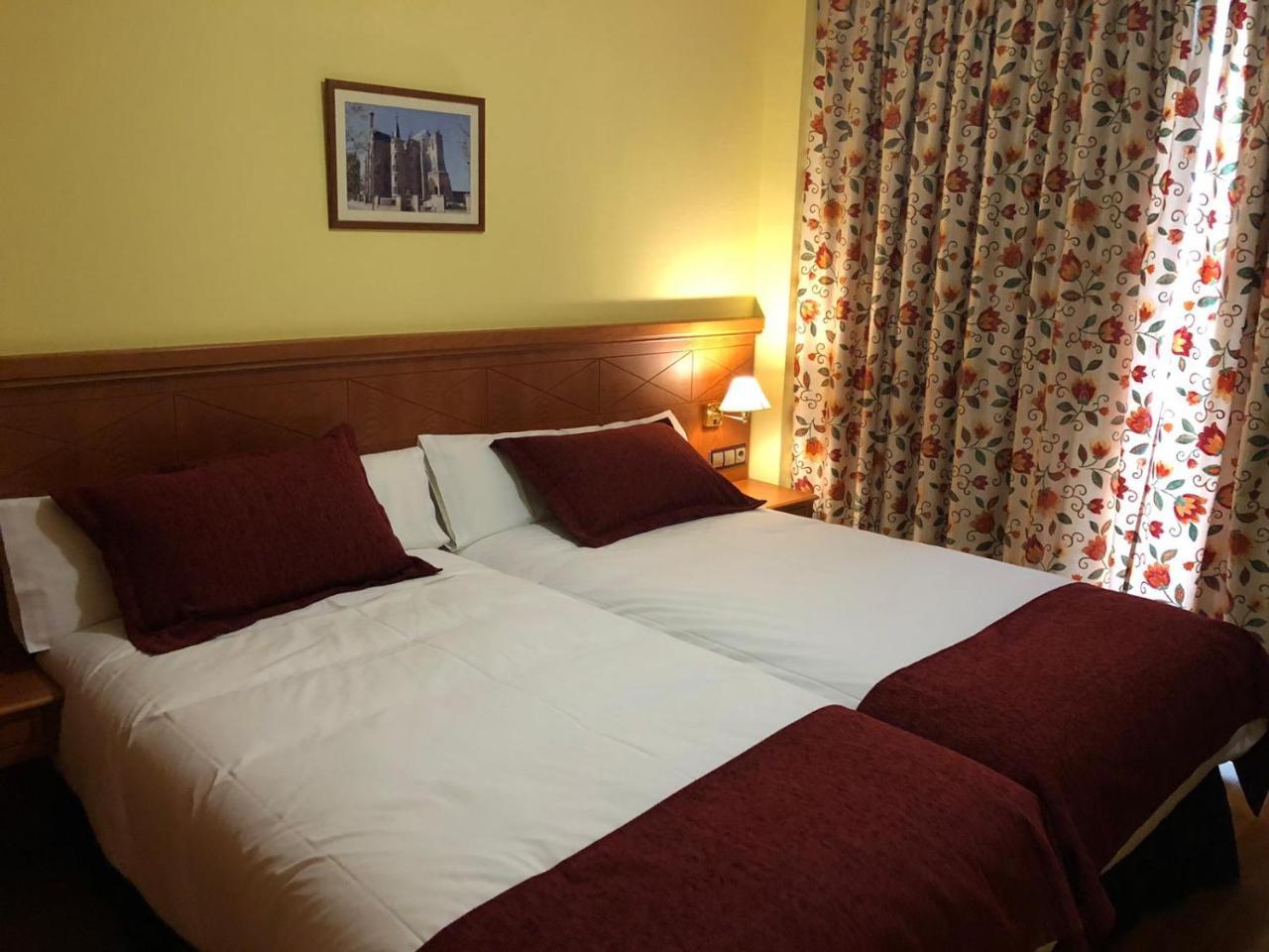 Hotel Camino Real Arcahueja ภายนอก รูปภาพ