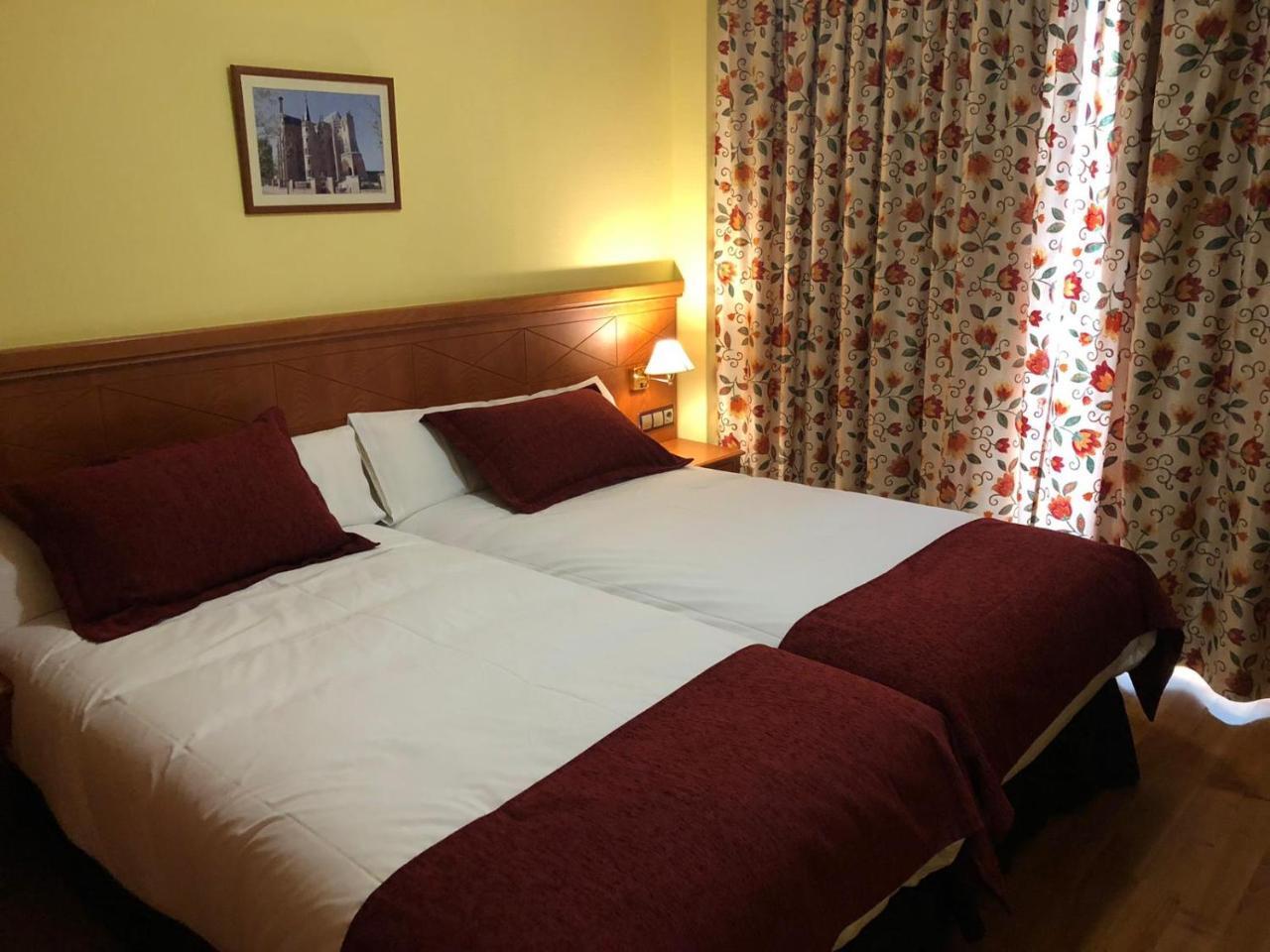 Hotel Camino Real Arcahueja ภายนอก รูปภาพ