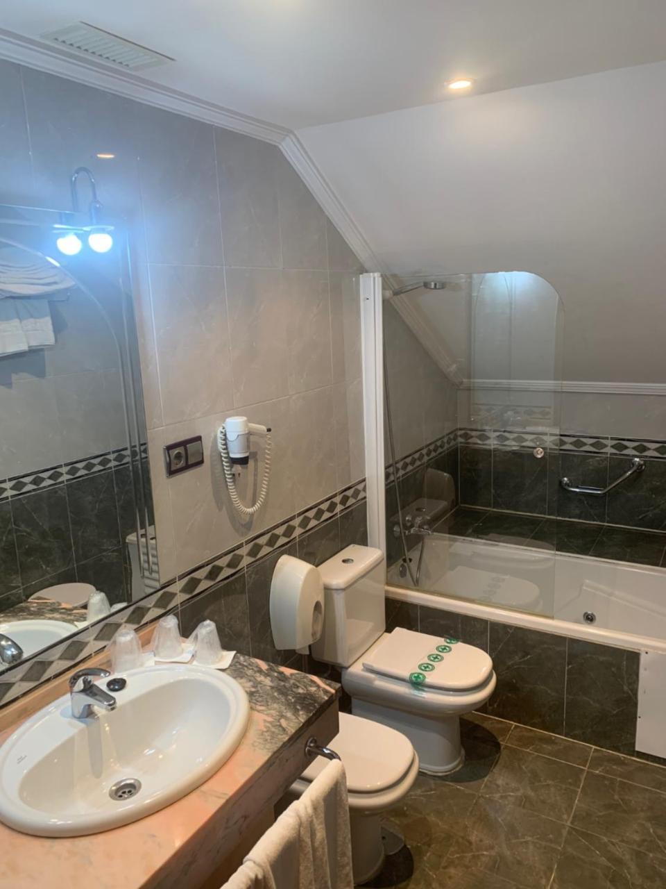 Hotel Camino Real Arcahueja ภายนอก รูปภาพ